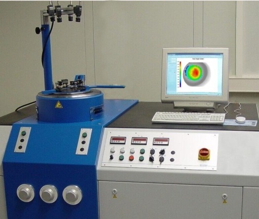 Il dispositivo AutoGrid® in linea misura il campione mentre è in corso il test